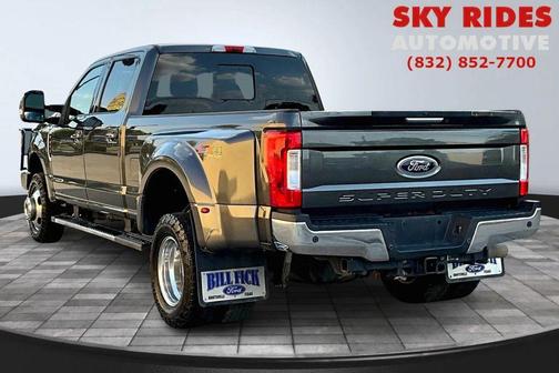 2017 Ford F-350 Lariat