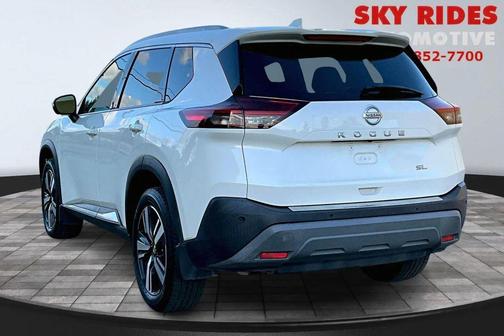 2021 Nissan Rogue SL