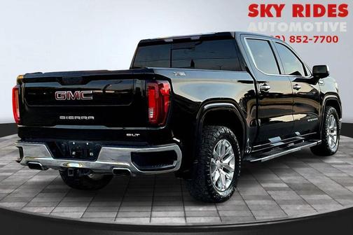 2021 GMC Sierra 1500 SLT