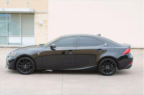 2018 Lexus IS 300 Base