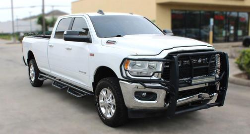 2019 RAM 2500 Big Horn Crew Cab 4x4 8' Box