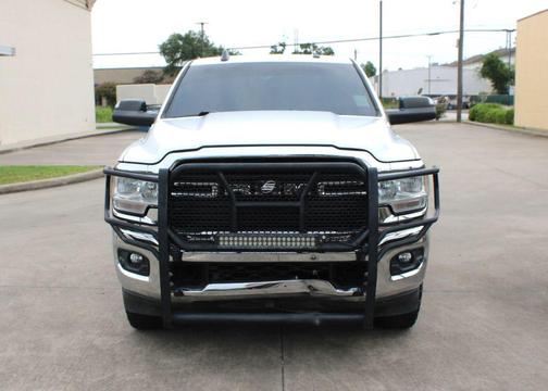 2019 RAM 2500 Big Horn Crew Cab 4x4 8' Box