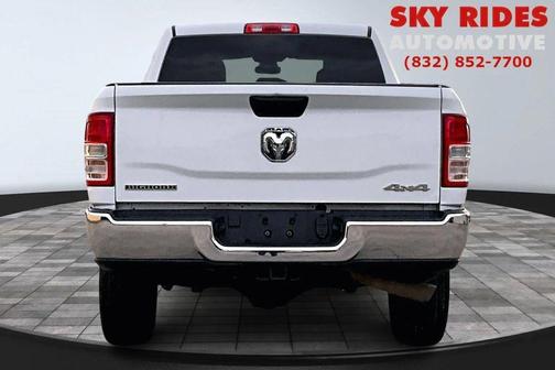 2023 RAM 2500 Big Horn Crew Cab 4x4 6'4' Box