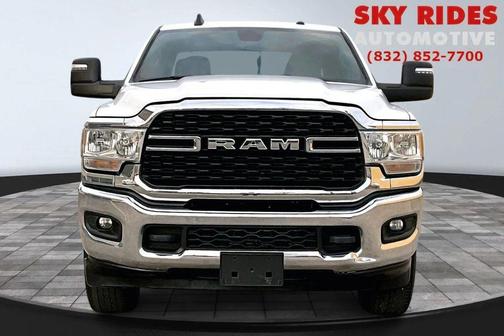 2023 RAM 2500 Big Horn Crew Cab 4x4 6'4' Box