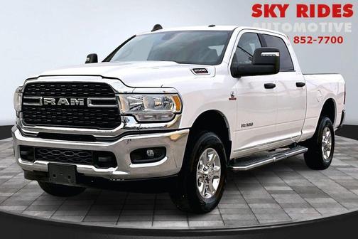 2023 RAM 2500 Big Horn Crew Cab 4x4 6'4' Box
