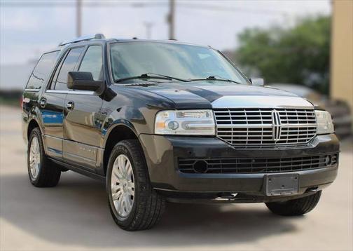 2014 Lincoln Navigator L