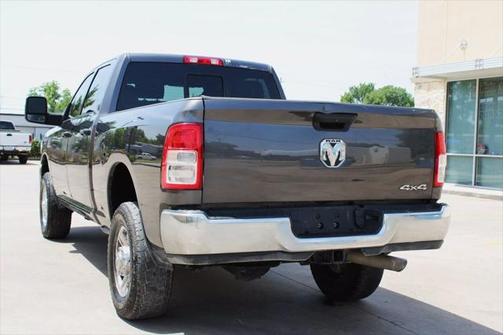 2024 RAM 2500 Tradesman Crew Cab 4x4 6'4' Box