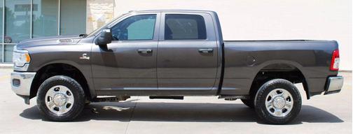 2024 RAM 2500 Tradesman Crew Cab 4x4 6'4' Box