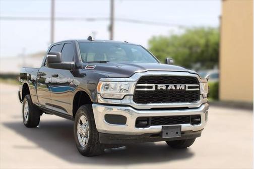 2024 RAM 2500 Tradesman Crew Cab 4x4 6'4' Box
