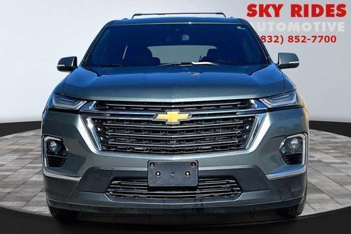 2022 Chevrolet Traverse LT Cloth