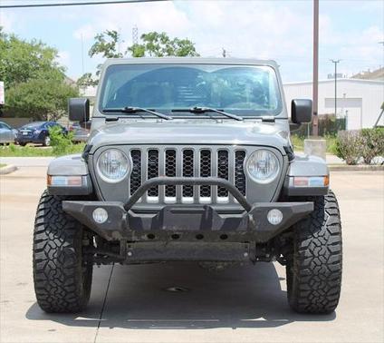 2022 Jeep Gladiator Overland