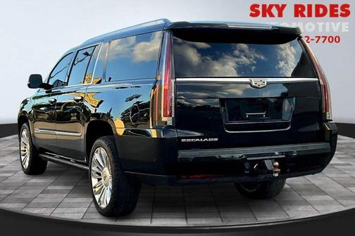 2019 Cadillac Escalade ESV Sport Platinum
