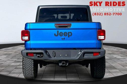 2021 Jeep Gladiator Willys 4x4