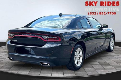 Pitch Black Clearcoat 2023 Dodge Charger SXT
