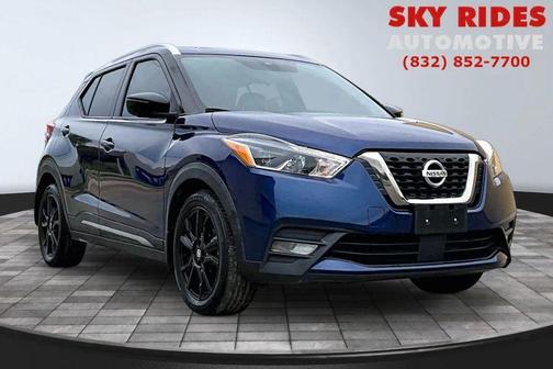 2020 Nissan Kicks SR