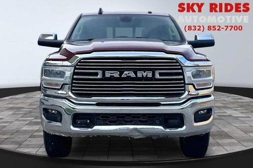Delmonico Red Pearlcoat 2022 RAM 2500 Laramie Crew Cab 4x4 8' Box