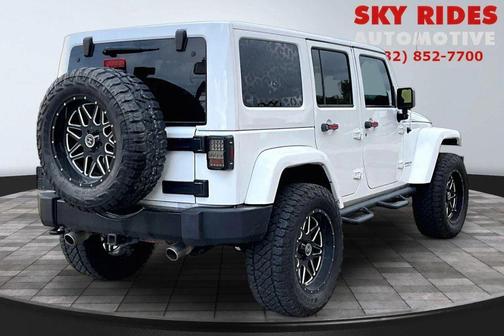 Bright White Clearcoat 2017 Jeep Wrangler Unlimited Sport