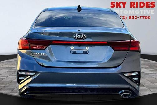 Gravity Gray 2021 Kia Forte LXS