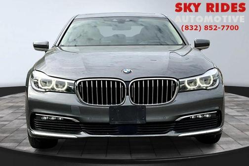 2018 BMW 740 740i Sedan 4D
