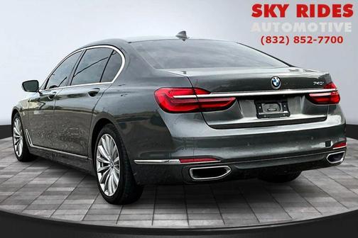 2018 BMW 740 740i Sedan 4D