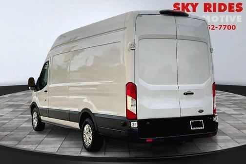 2018 Ford Transit-250 Base