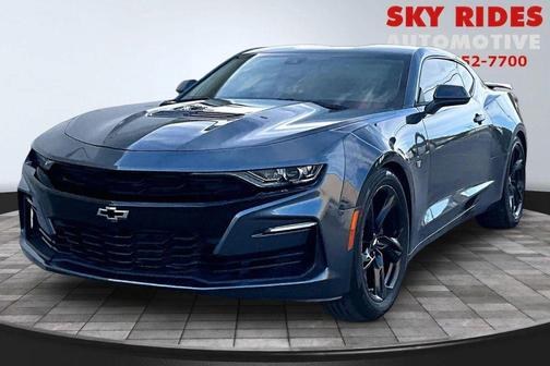 Shadow Gray Metallic 2019 Chevrolet Camaro 2SS