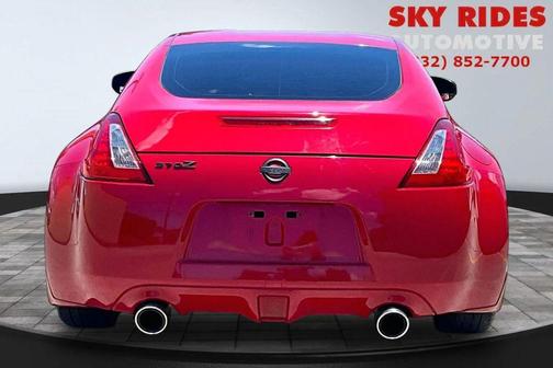 Solid Red 2015 Nissan 370Z Base