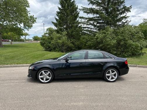2011 Audi A4 2.0T Premium quattro