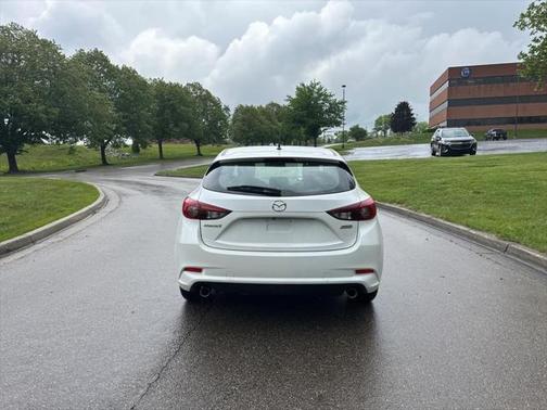 2018 Mazda Mazda3 Sport
