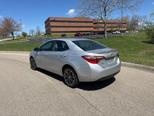 2015 Toyota Corolla S Plus