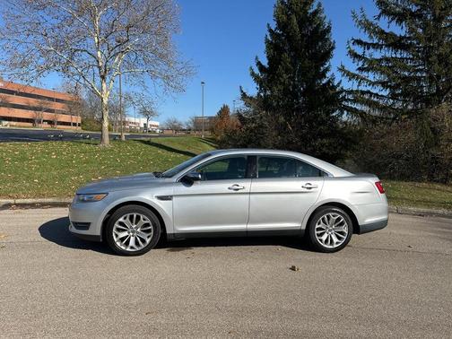 2013 Ford Taurus 4dr Sdn Limited FWD