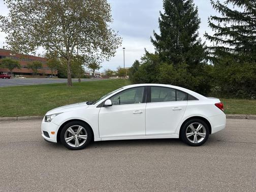 2013 Chevrolet Cruze 2LT