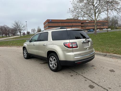 2015 GMC Acadia SLT-1