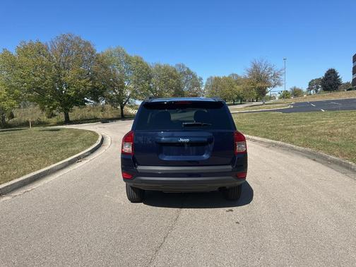2012 Jeep Compass Sport