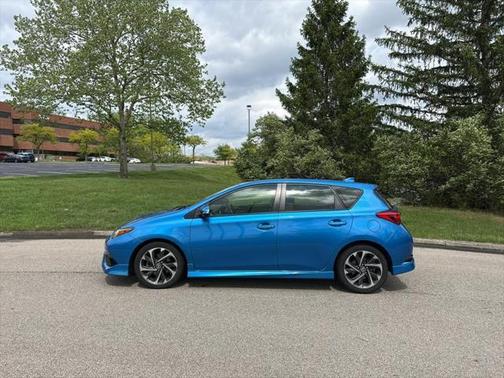 2017 Toyota Corolla iM Base