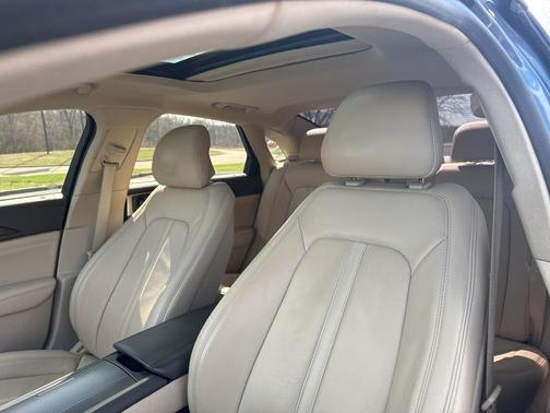 2019 Lincoln MKZ Reserve I