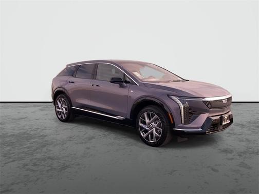 2026 Cadillac OPTIQ Luxury