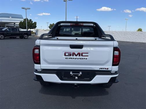 2025 GMC Canyon AT4