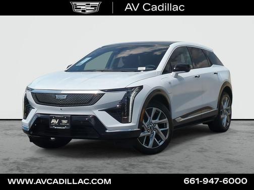 Vibrant White 2026 Cadillac OPTIQ Luxury