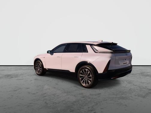 2026 Cadillac LYRIQ V