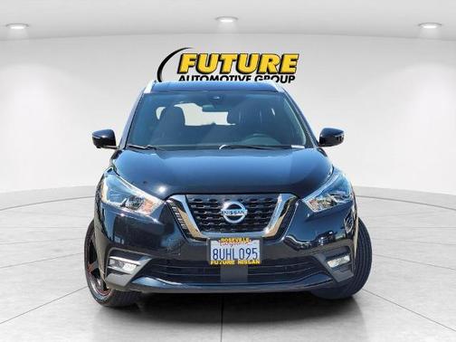 2020 Nissan Kicks SR