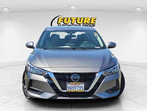 Gun Metallic 2023 Nissan Sentra SV