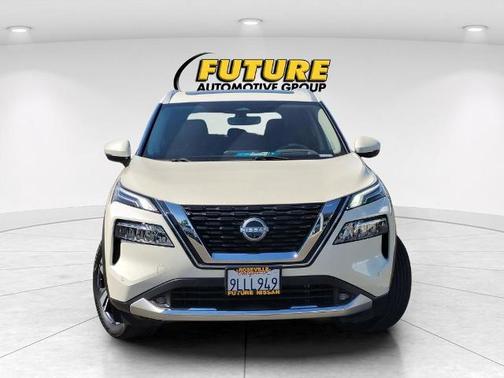 2022 Nissan Rogue Platinum