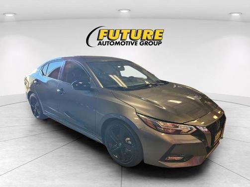Gun Metallic 2022 Nissan Sentra SR