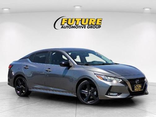 Gun Metallic 2022 Nissan Sentra SR