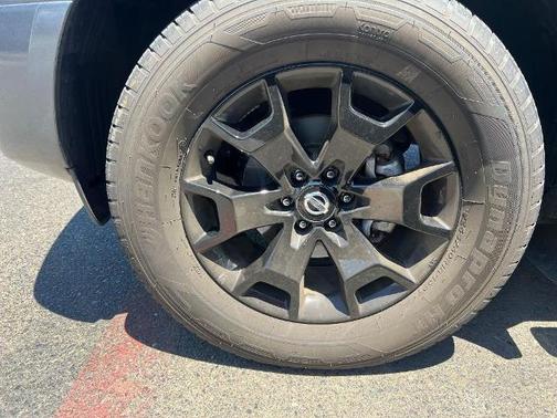 2021 Nissan Frontier SV