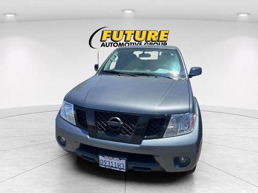 2021 Nissan Frontier SV