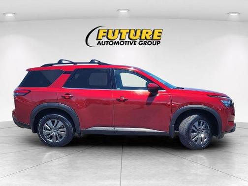 Scarlet Ember 2023 Nissan Pathfinder SV