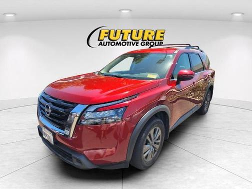 Scarlet Ember 2023 Nissan Pathfinder SV