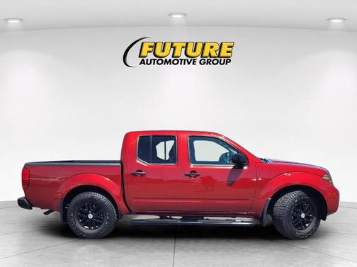 Red 2021 Nissan Frontier SV